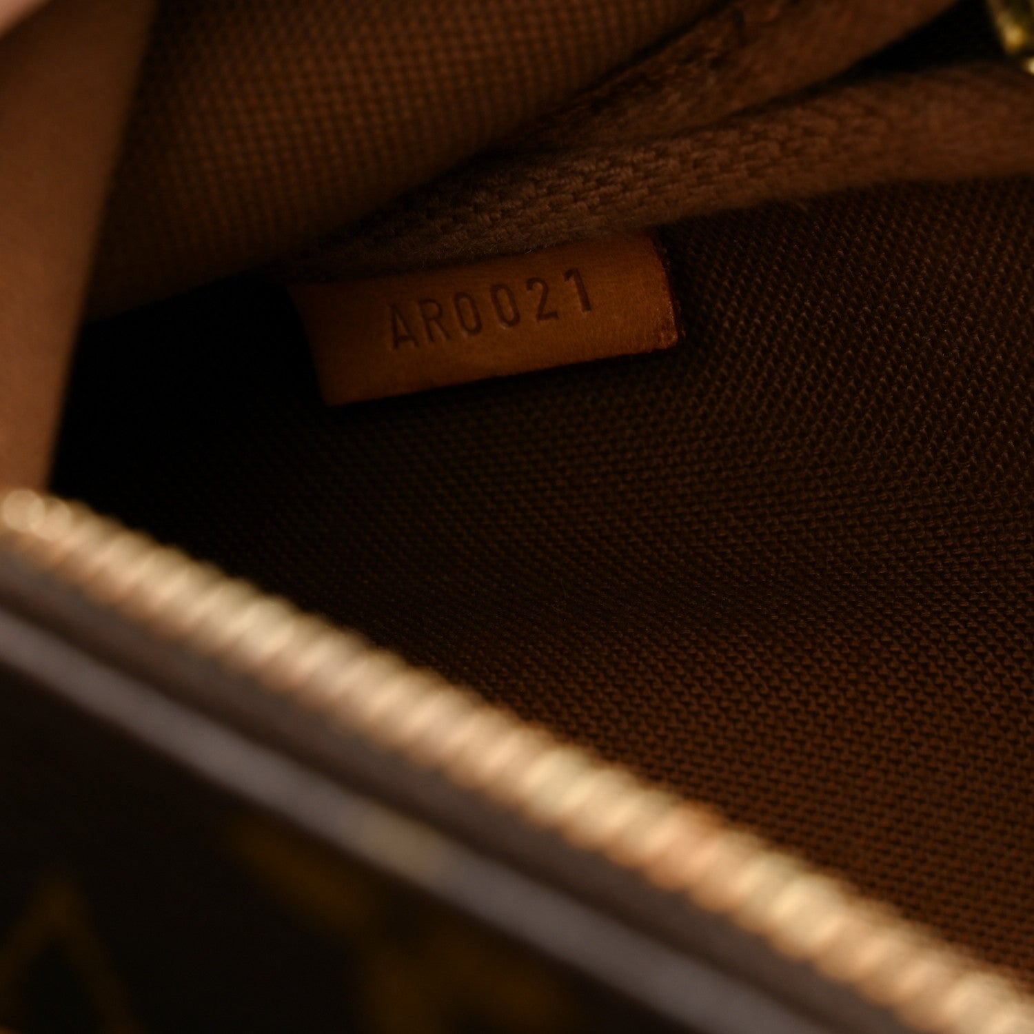 Louis Vuitton Monogram Pochette Accessories 7 of 10