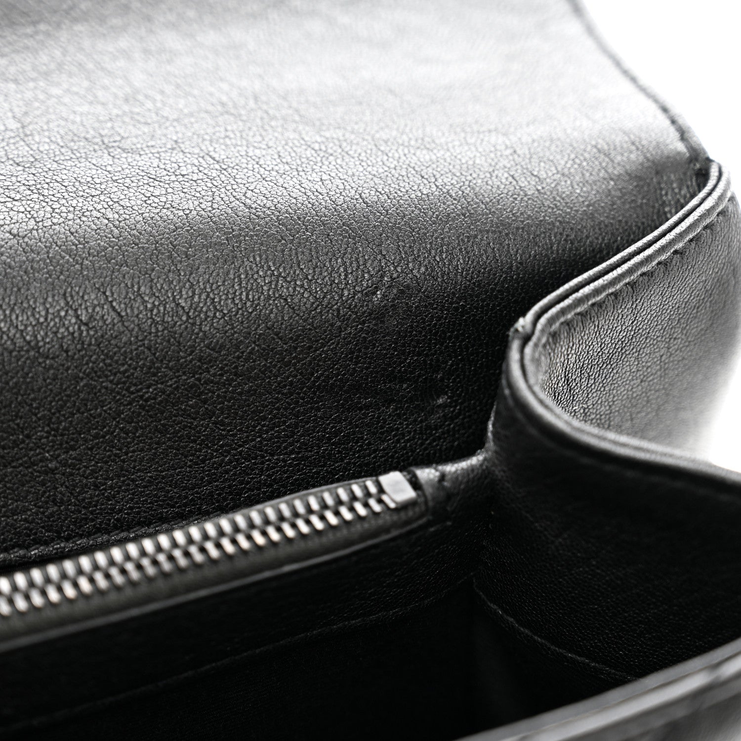 Saint Laurent Sheepskin Matelasse Chevron Monogram Monochrome Large College Bag Black 11 of 11