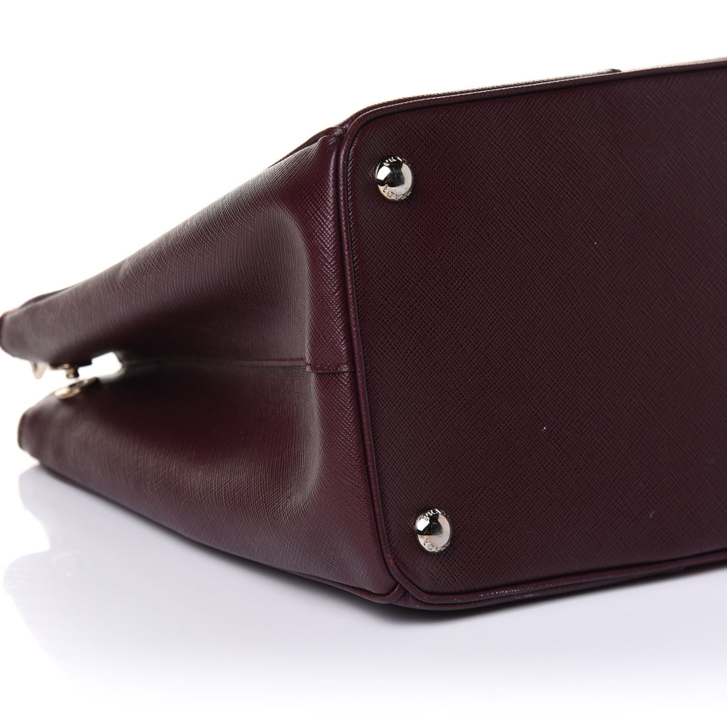 Saffiano Bi-Color Medium Galleria Double Zip Tote Cerise Granato