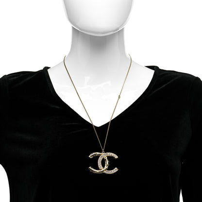 Chanel Crystal Metal Quilted CC Pendant Necklace Gold 2 of 5