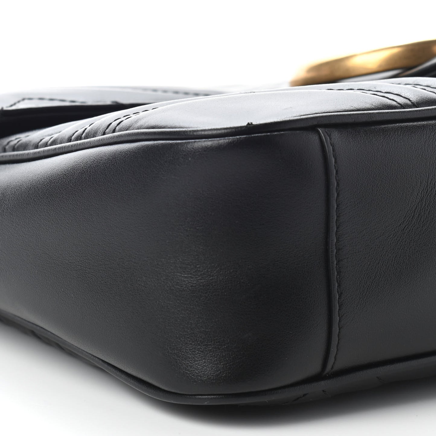 Calfskin Matelasse Medium GG Marmont Shoulder Bag Black