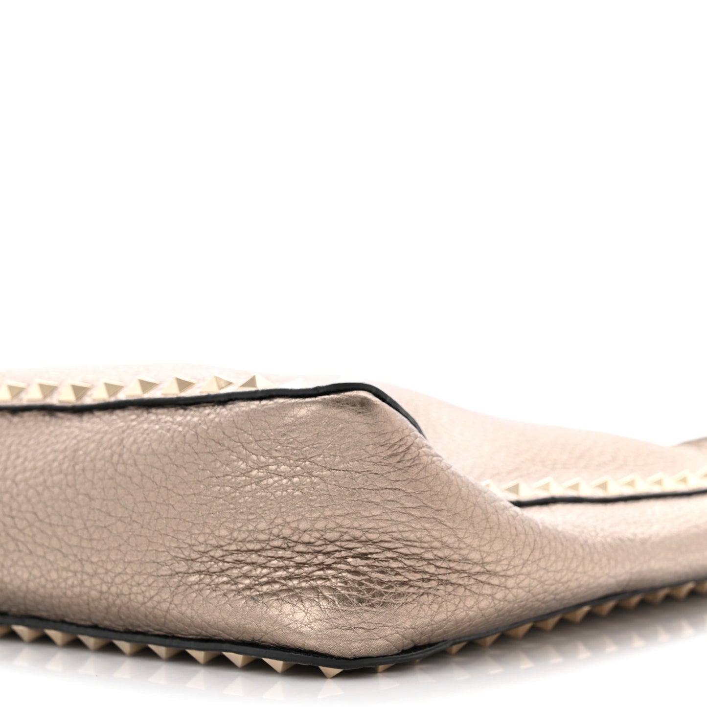 Metallic Pebbled Calfskin Large Rockstud Flip-Lock Messenger Bag Sasso