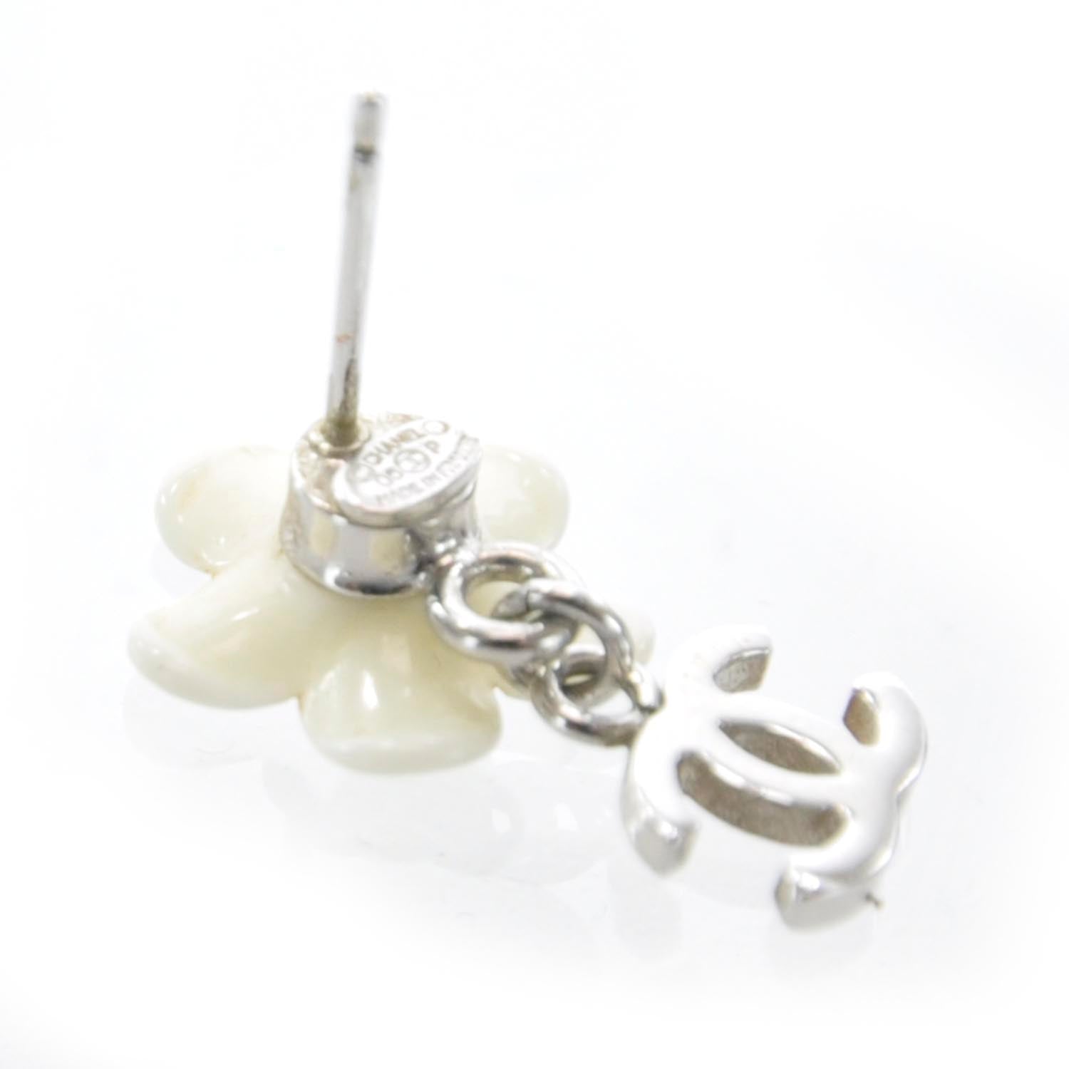 Chanel CC Flower Earrings 3 of 3