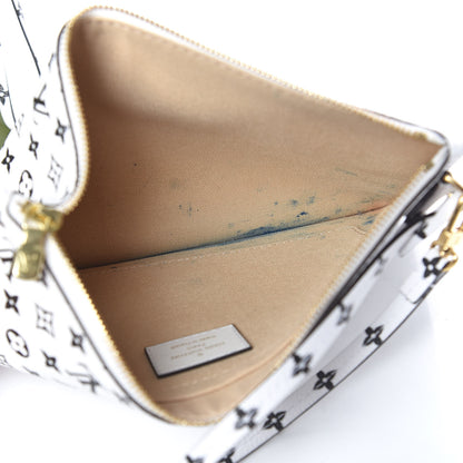 Louis Vuitton Monogram Giant Neverfull MM Kaki 12 of 17