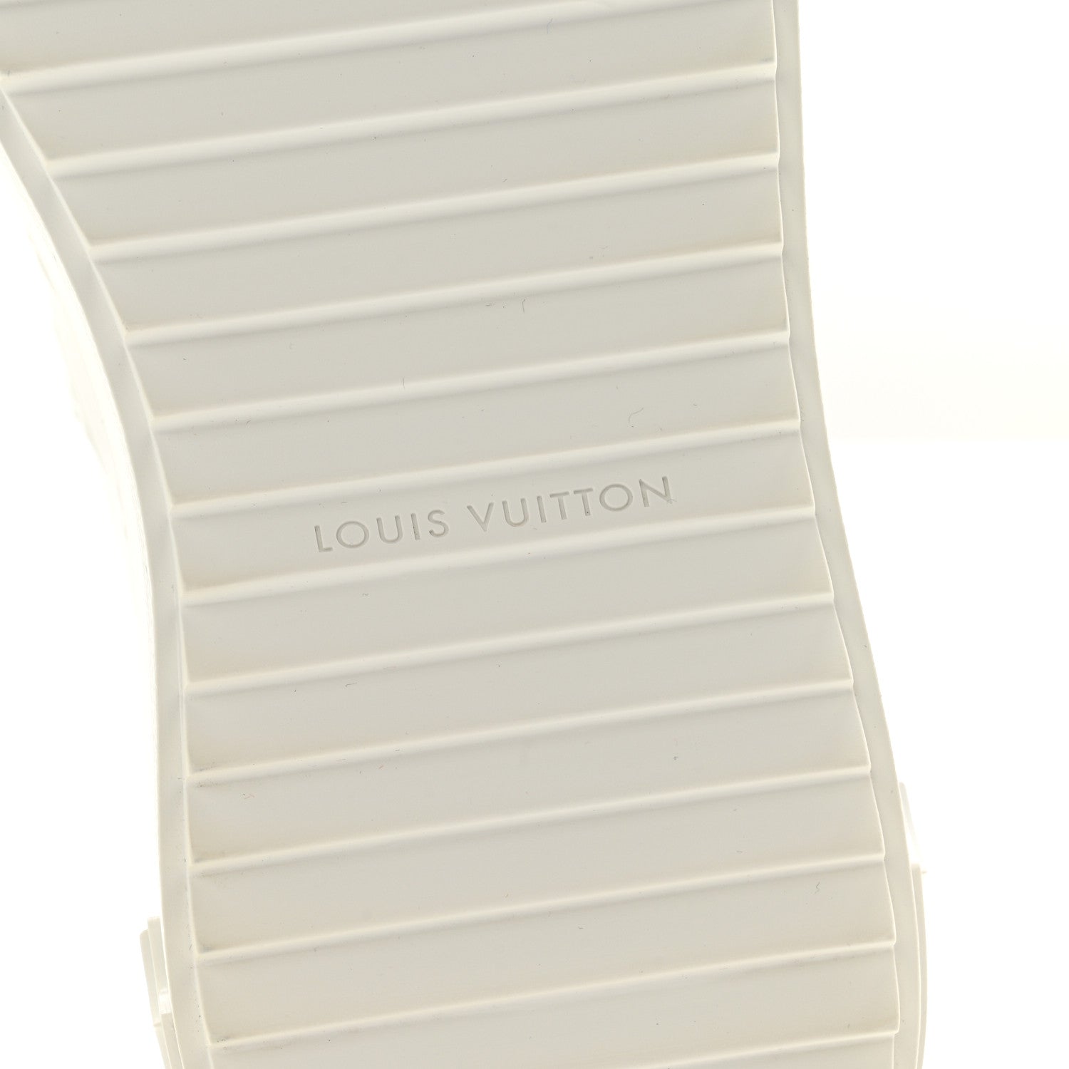 Louis Vuitton Calfskin Monogram Debossed Time Out Sneakers 40 White 7 of 10