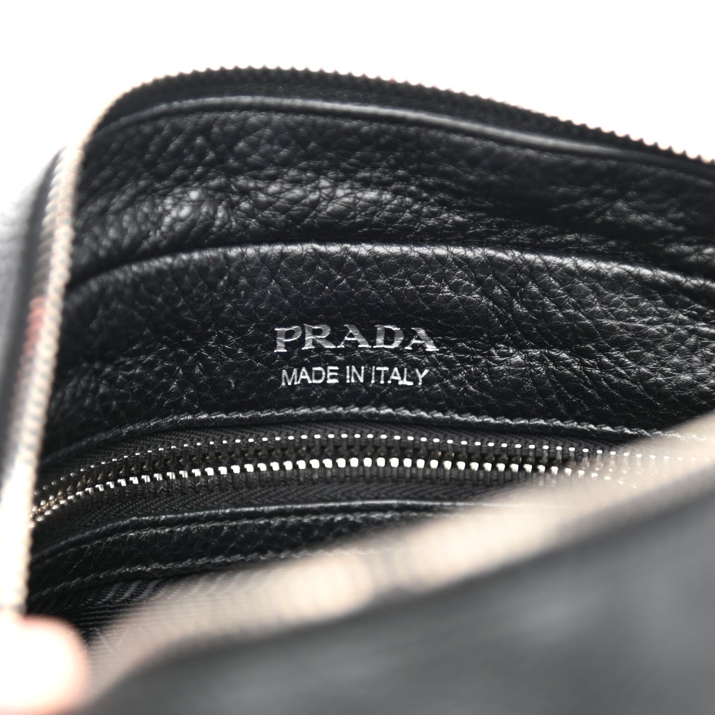 Vitello Daino Crossbody Black