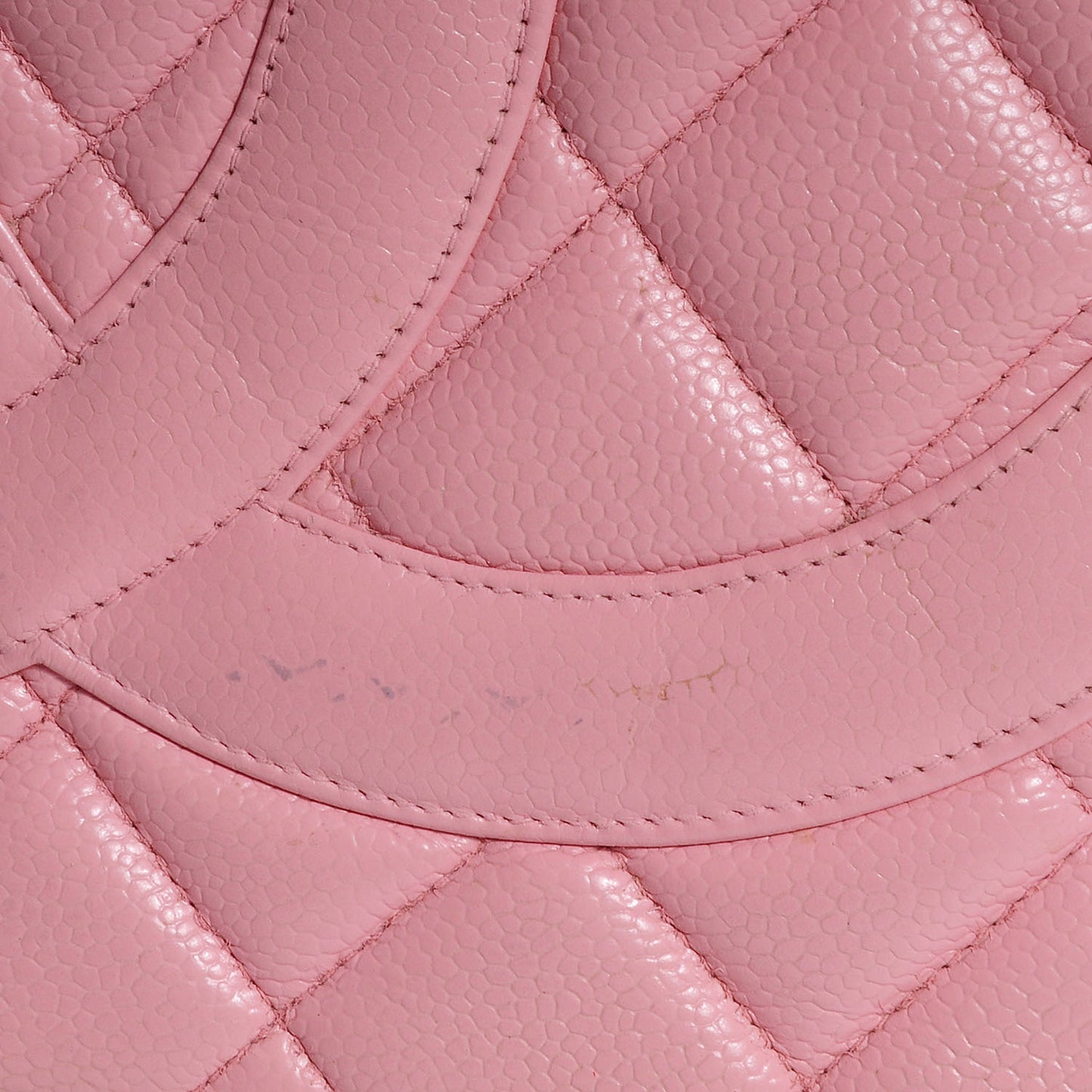Caviar Medallion CC Tote Light Pink