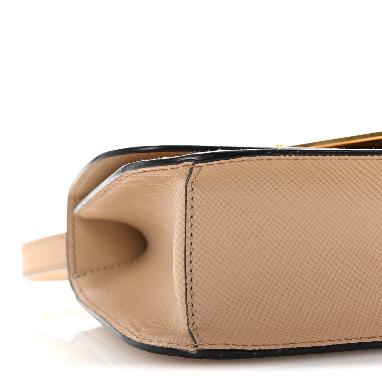 Saffiano Cuir Triangle Embleme Flap Shoulder Bag Sabbia