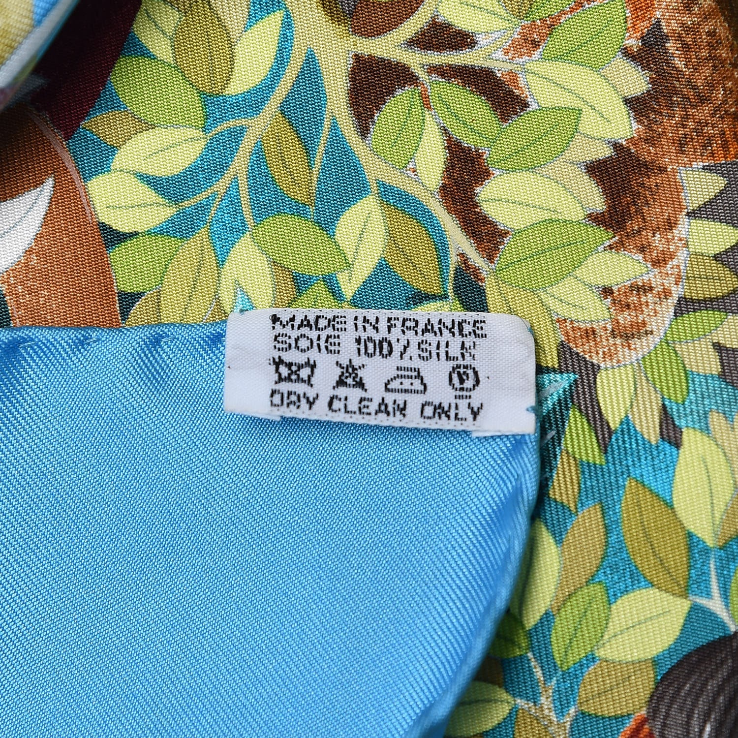 Hermes Silk Au Coeur de la Vie Scarf 90 4 of 8