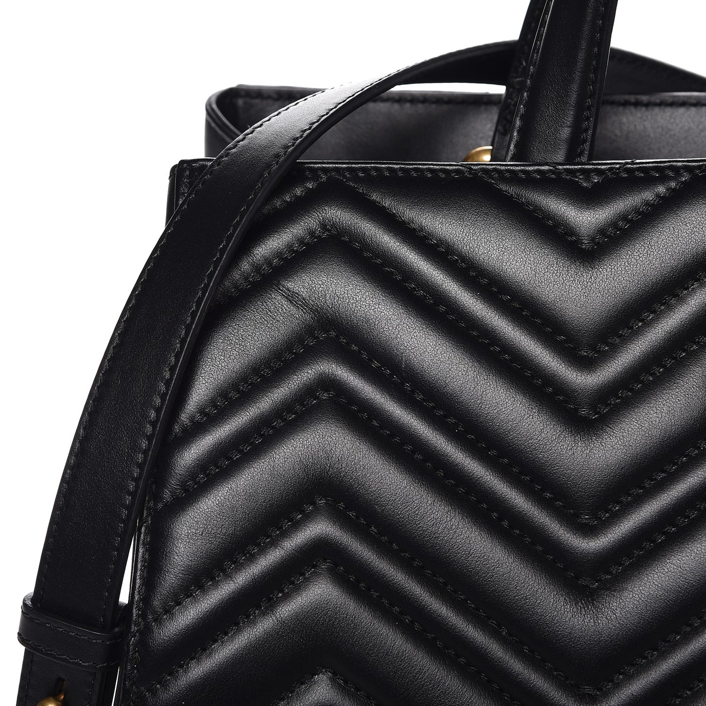 Calfskin Matelasse Medium GG Marmont Tote Black