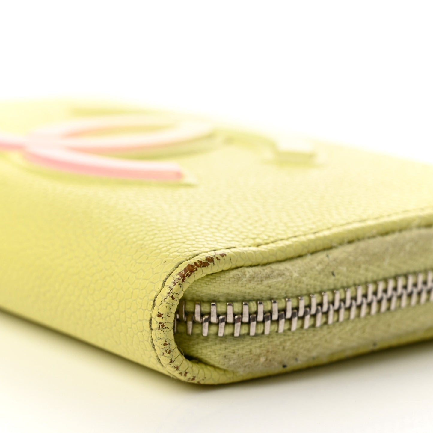 Caviar Key Holder Case Light Pink Light Green