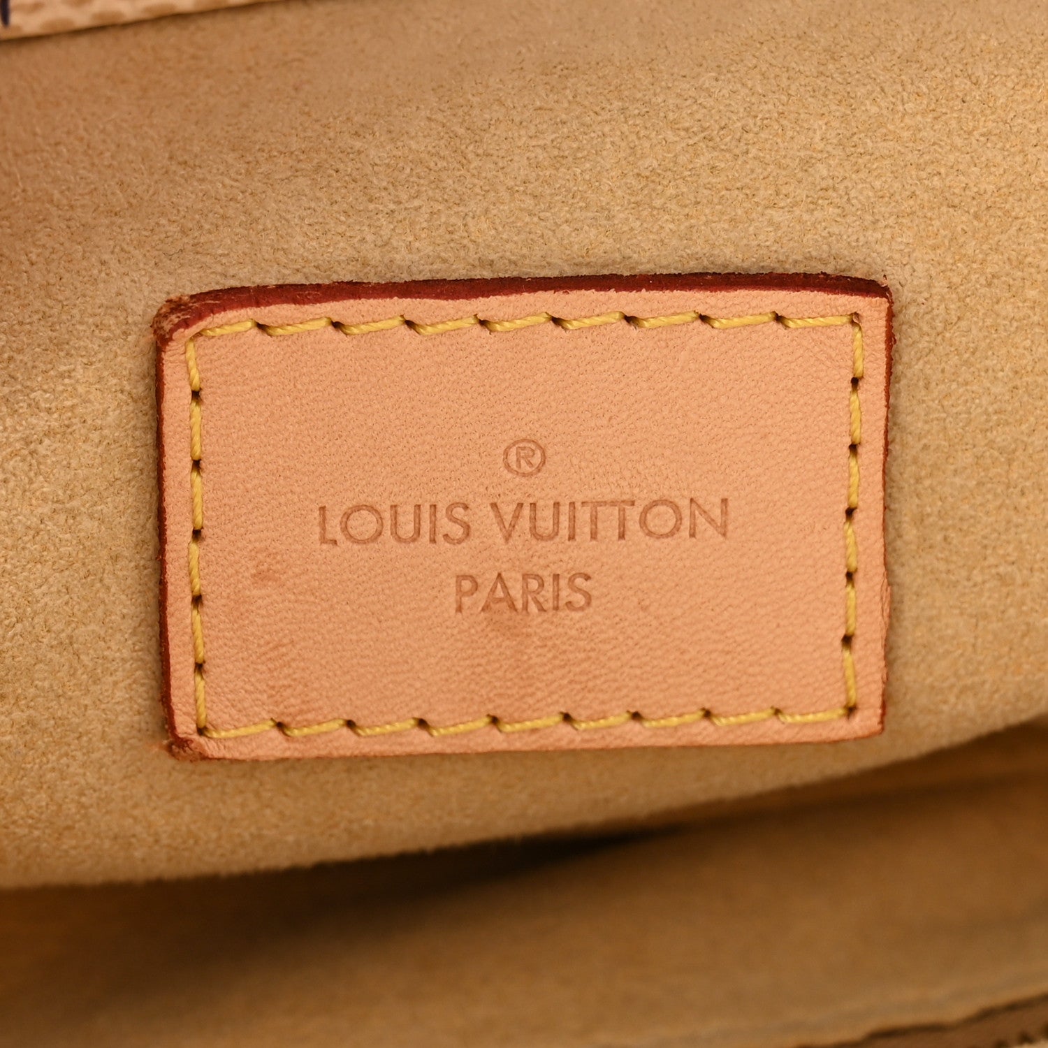 Louis Vuitton Damier Azur Artsy MM 5 of 13