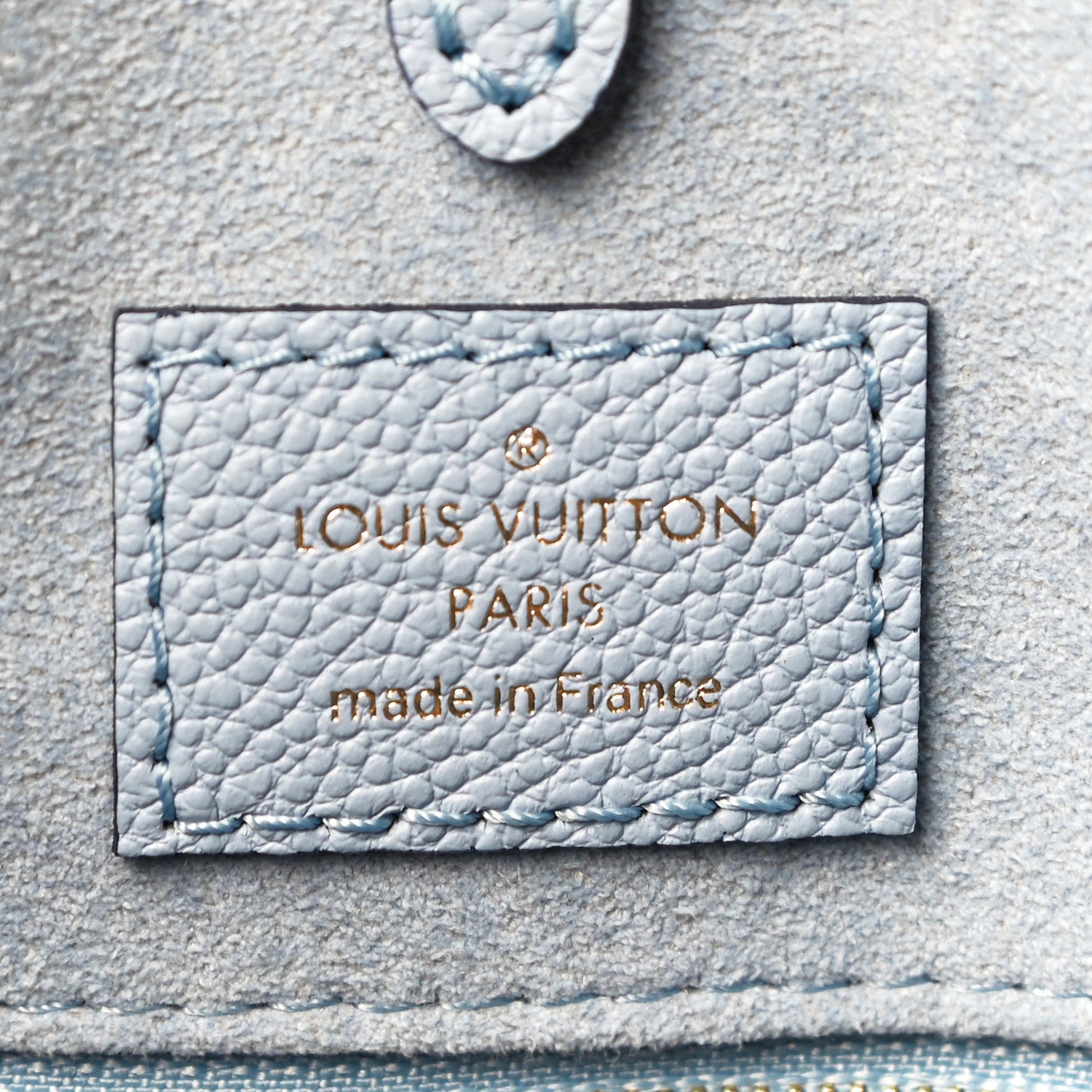 Louis Vuitton Empreinte Monogram Giant By The Pool Onthego MM Summer Blue 6 of 14