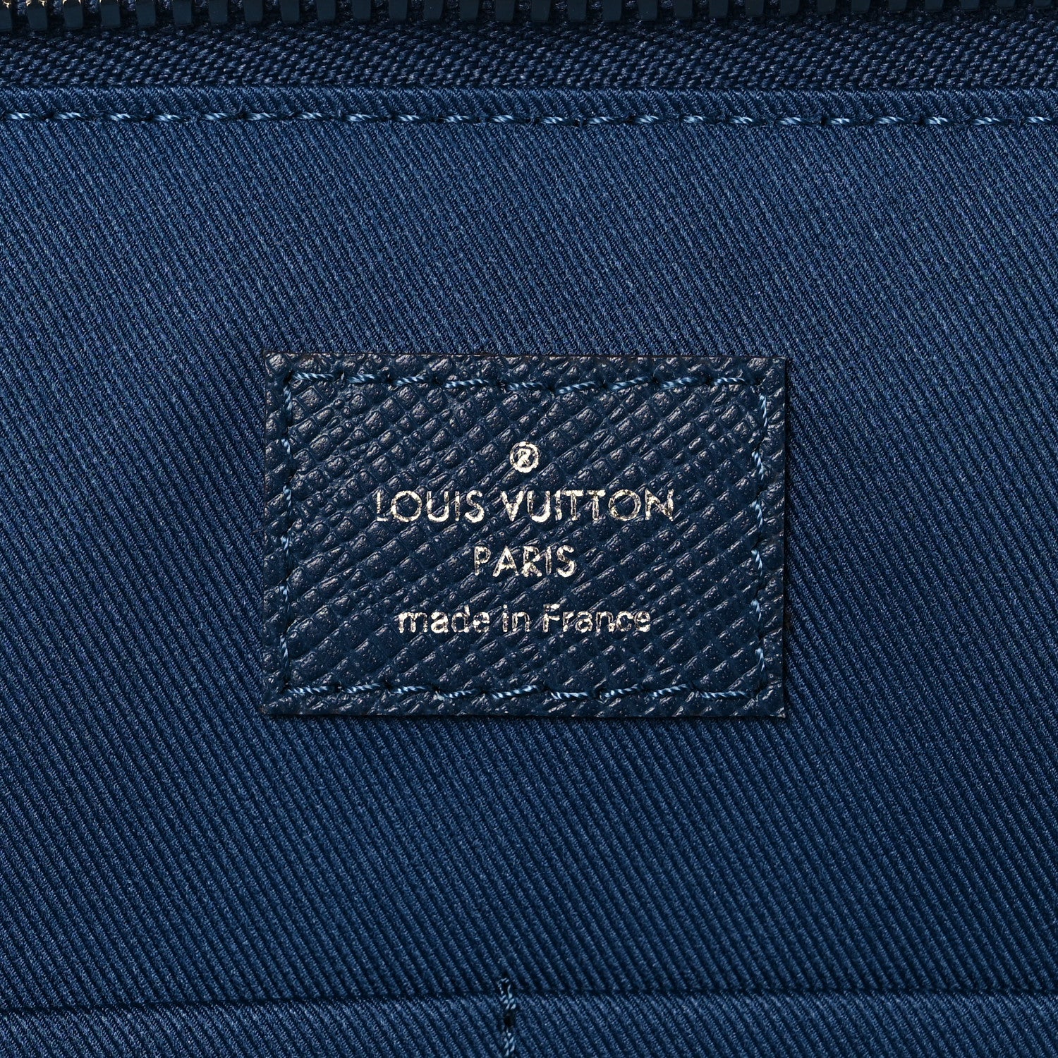 Louis Vuitton Taiga Porte-Documents Slim Bleu Marine 5 of 10