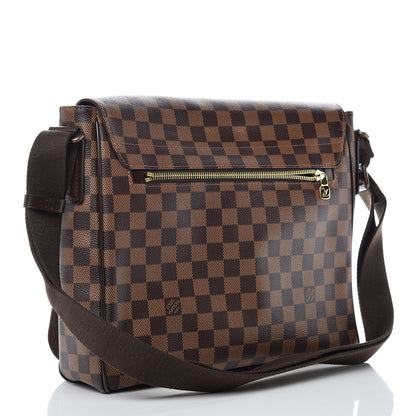 Louis Vuitton Damier Ebene District MM 3 of 10