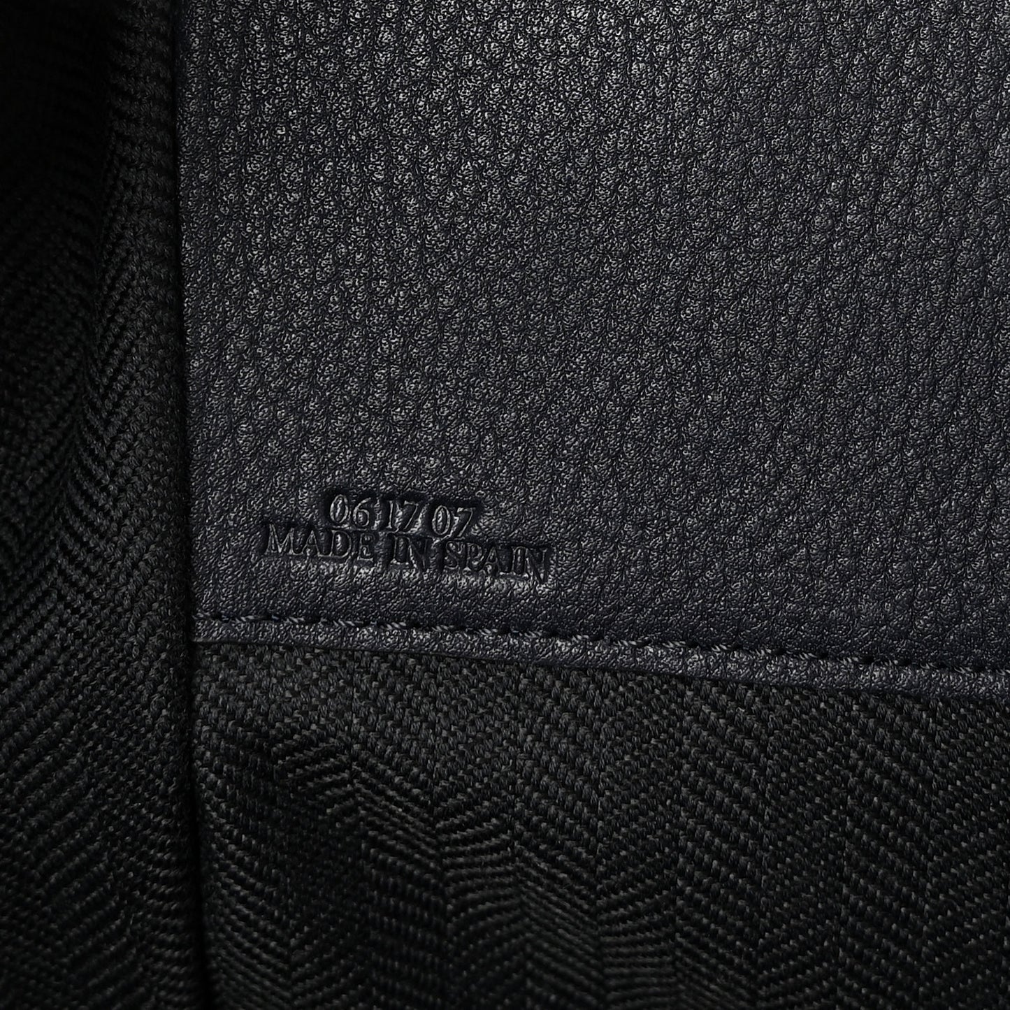 Calfskin Large Hammock Shoulder Bag Midnight Blue Black