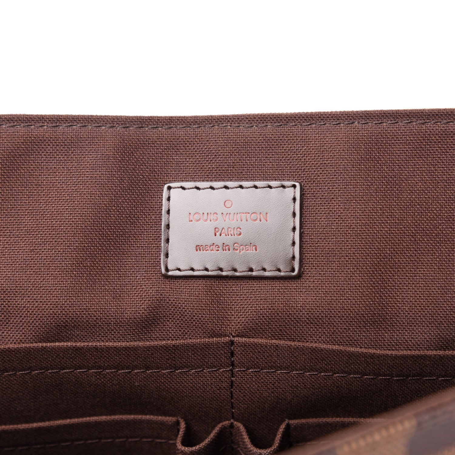 Louis Vuitton Damier Ebene District MM 6 of 9