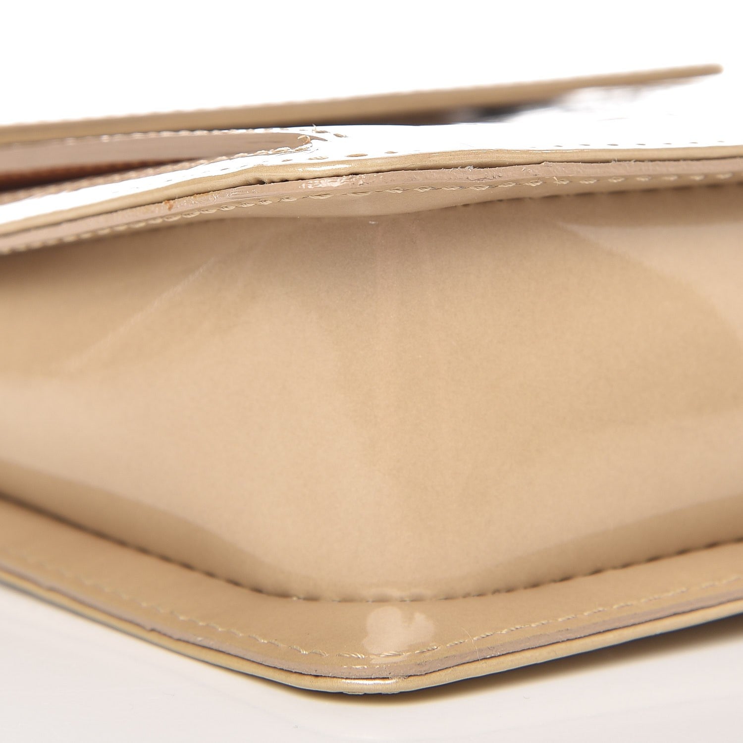 Louis Vuitton Vernis Mott Beige 7 of 7