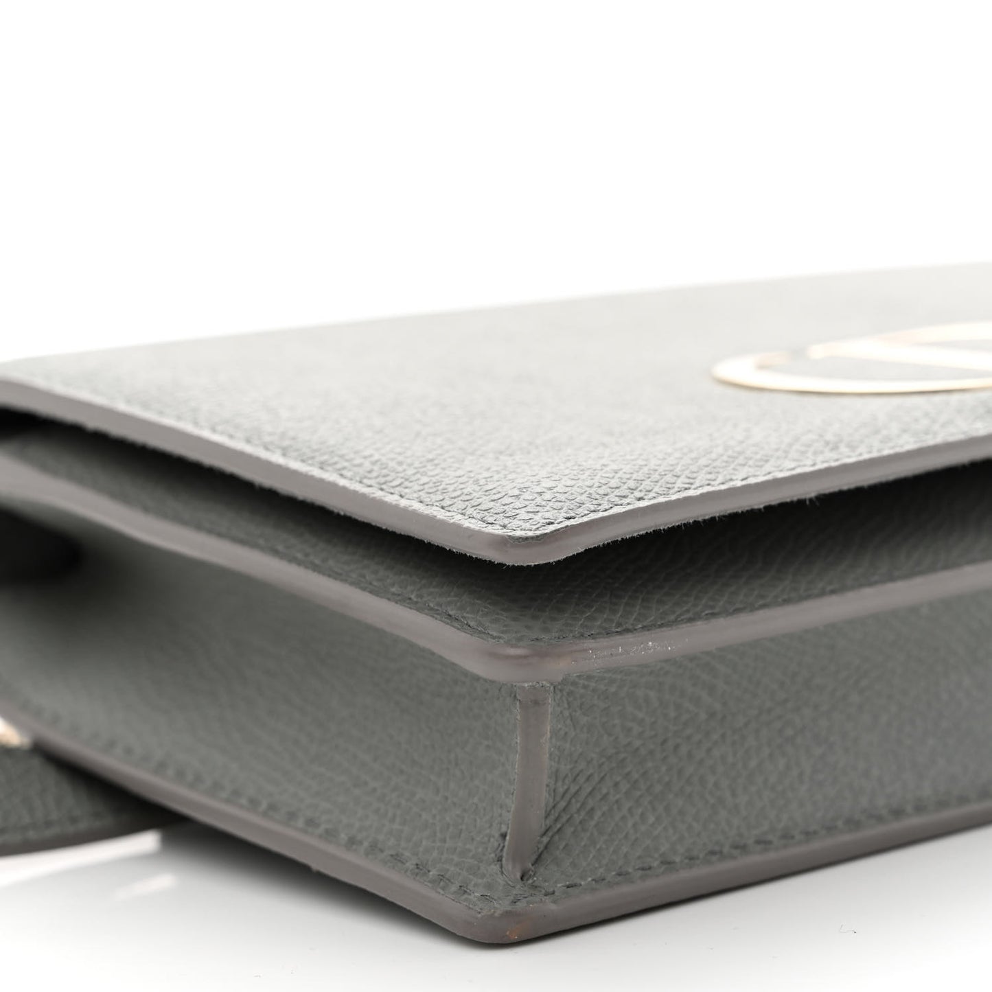 Grained Calfskin 30 Montaigne 2 in 1 Pouch Grey