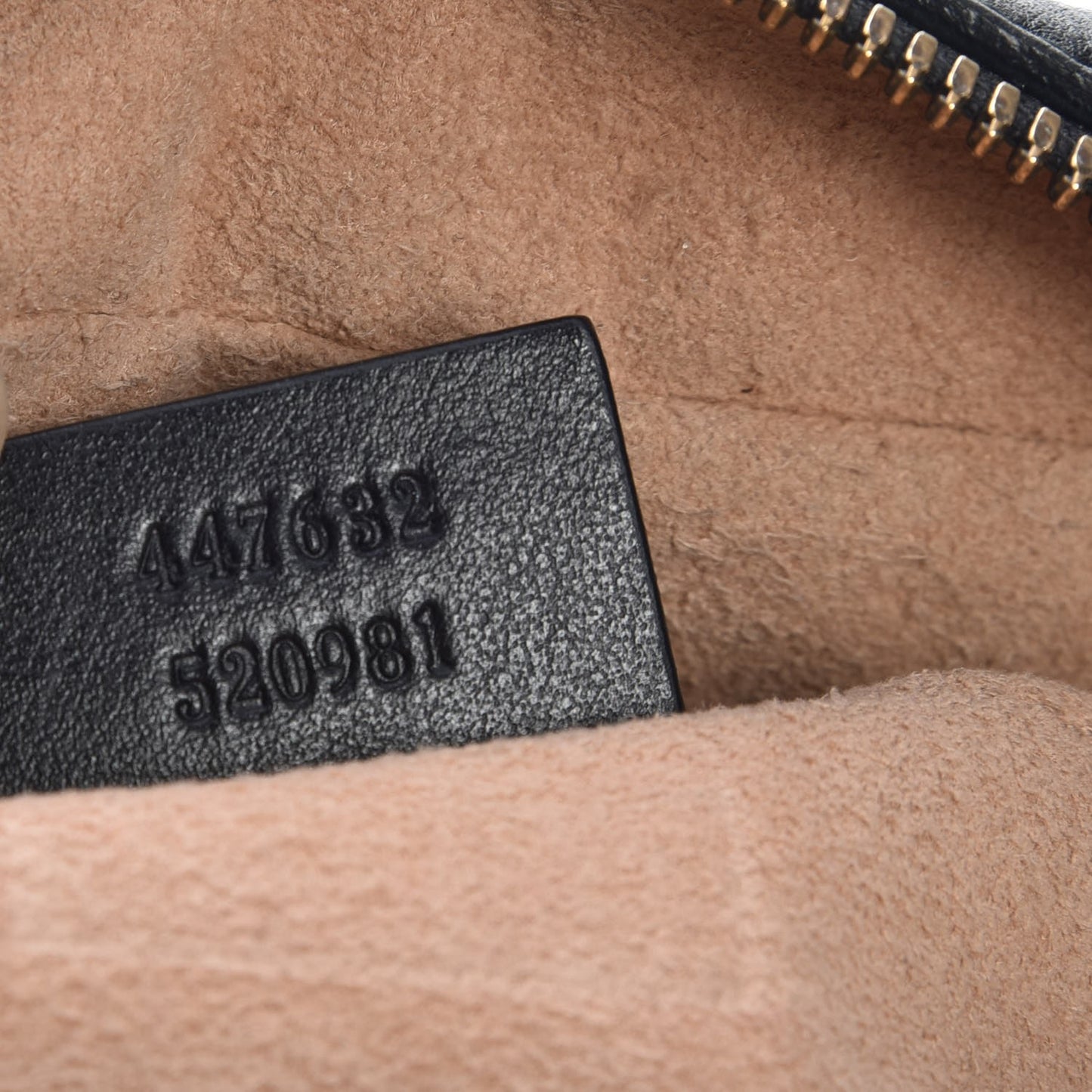 Calfskin Matelasse Small GG Marmont Chain Shoulder Bag Black