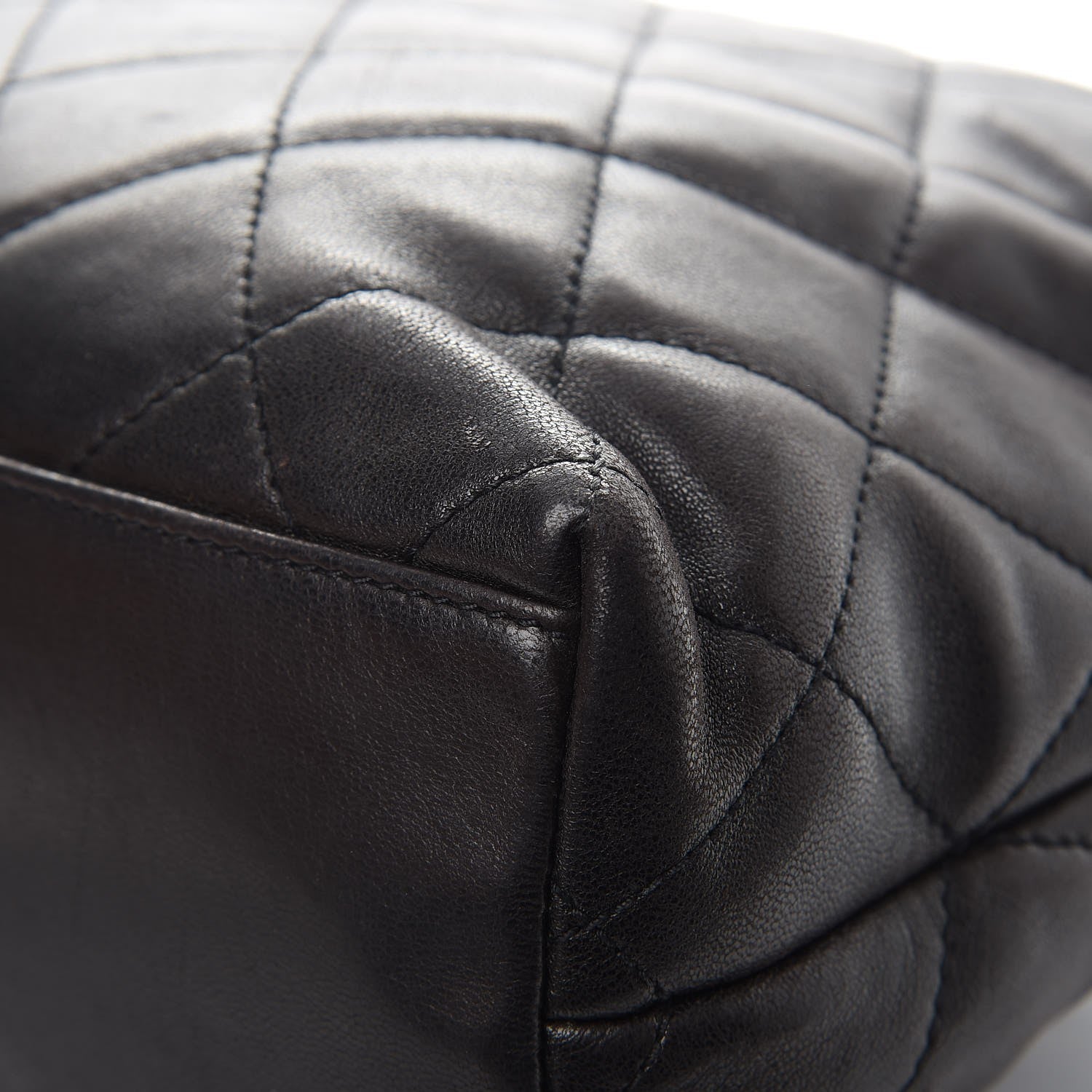 Chanel Lambskin Quilted Shoulder Bag Black 13 of 14