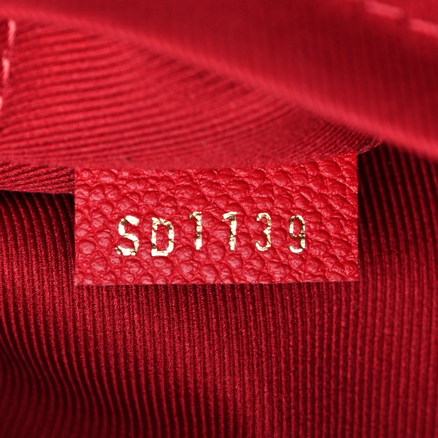 Empreinte Saintonge Scarlet