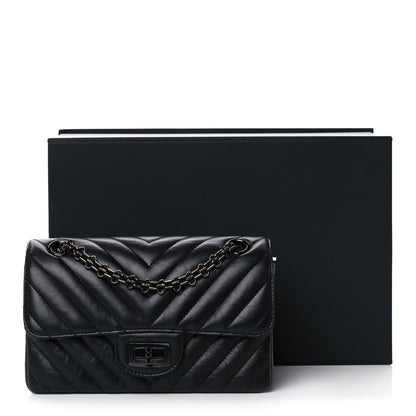 Chanel Aged Calfskin Chevron Quilted 2.55 Reissue Mini Flap So Black 10 of 10