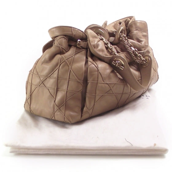 Lambskin Cannage Medium Le Trente Tote Beige