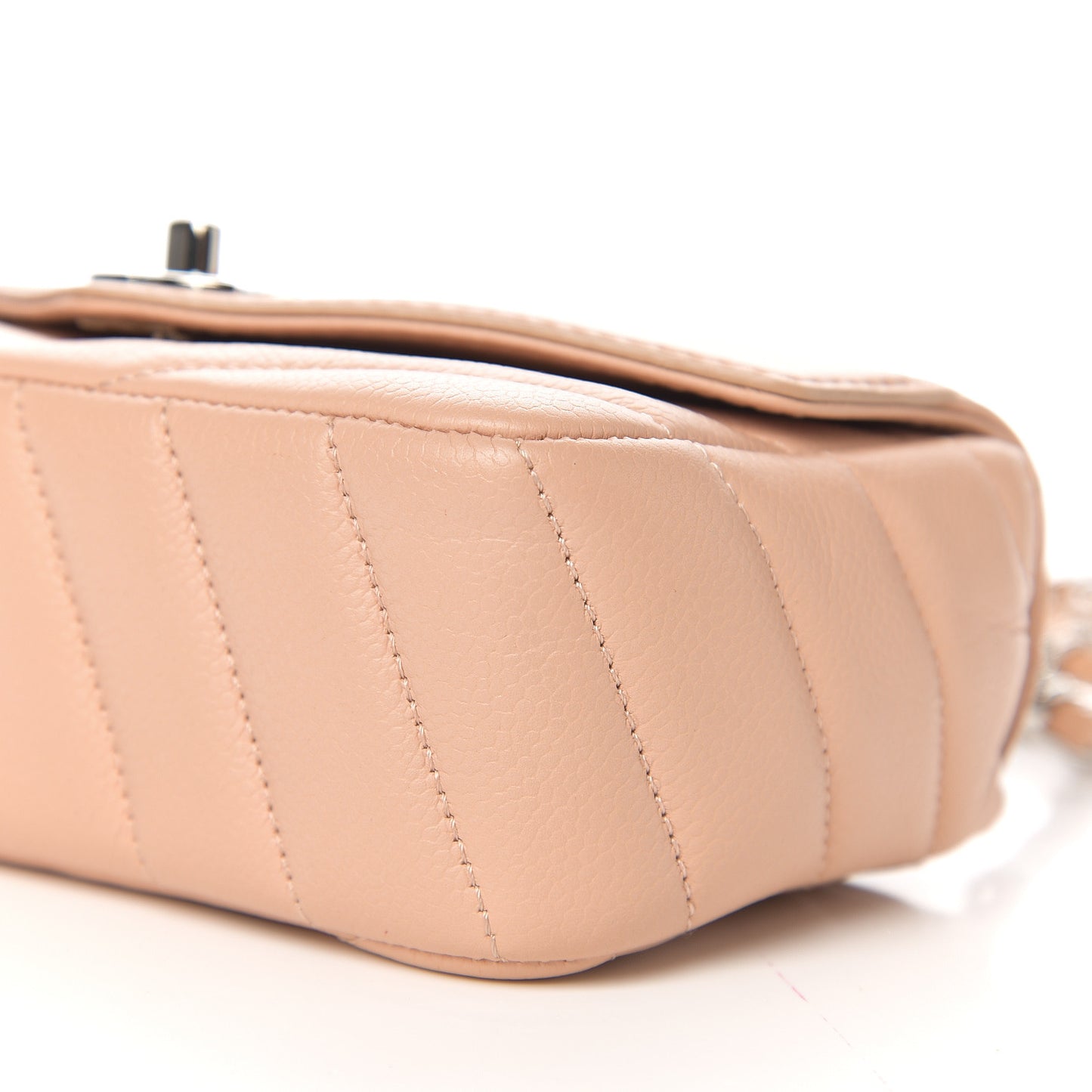 Caviar Chevron Quilted Small Single Flap Light Pink