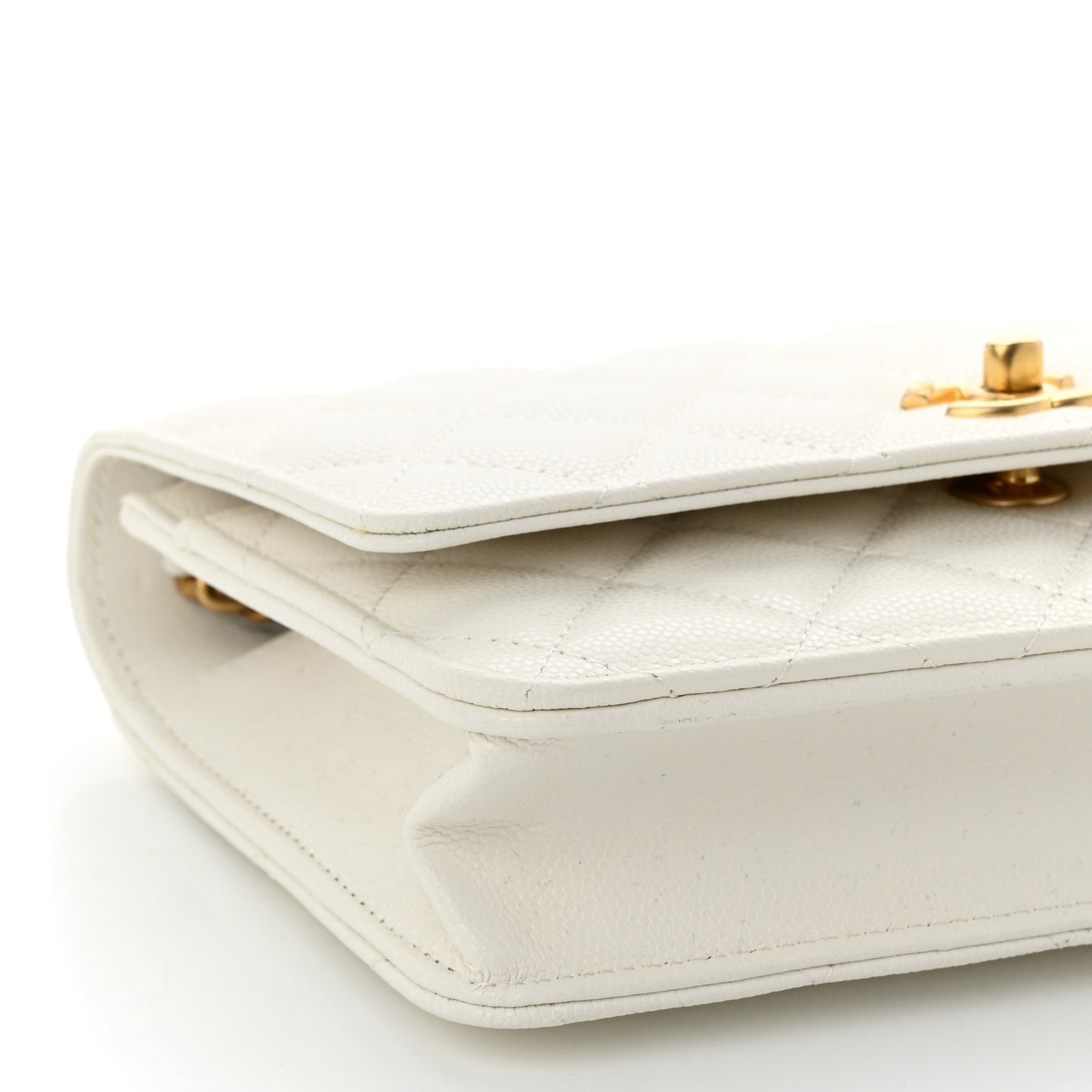 Caviar Quilted Twist Your Buttons Wallet On Chain WOC White