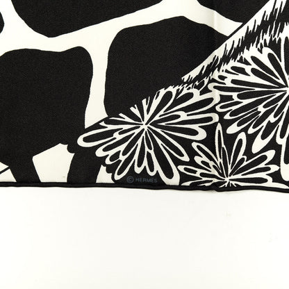 Hermes Silk The Three Graces Zoom Scarf 45 Blanc Casse Black 3 of 4