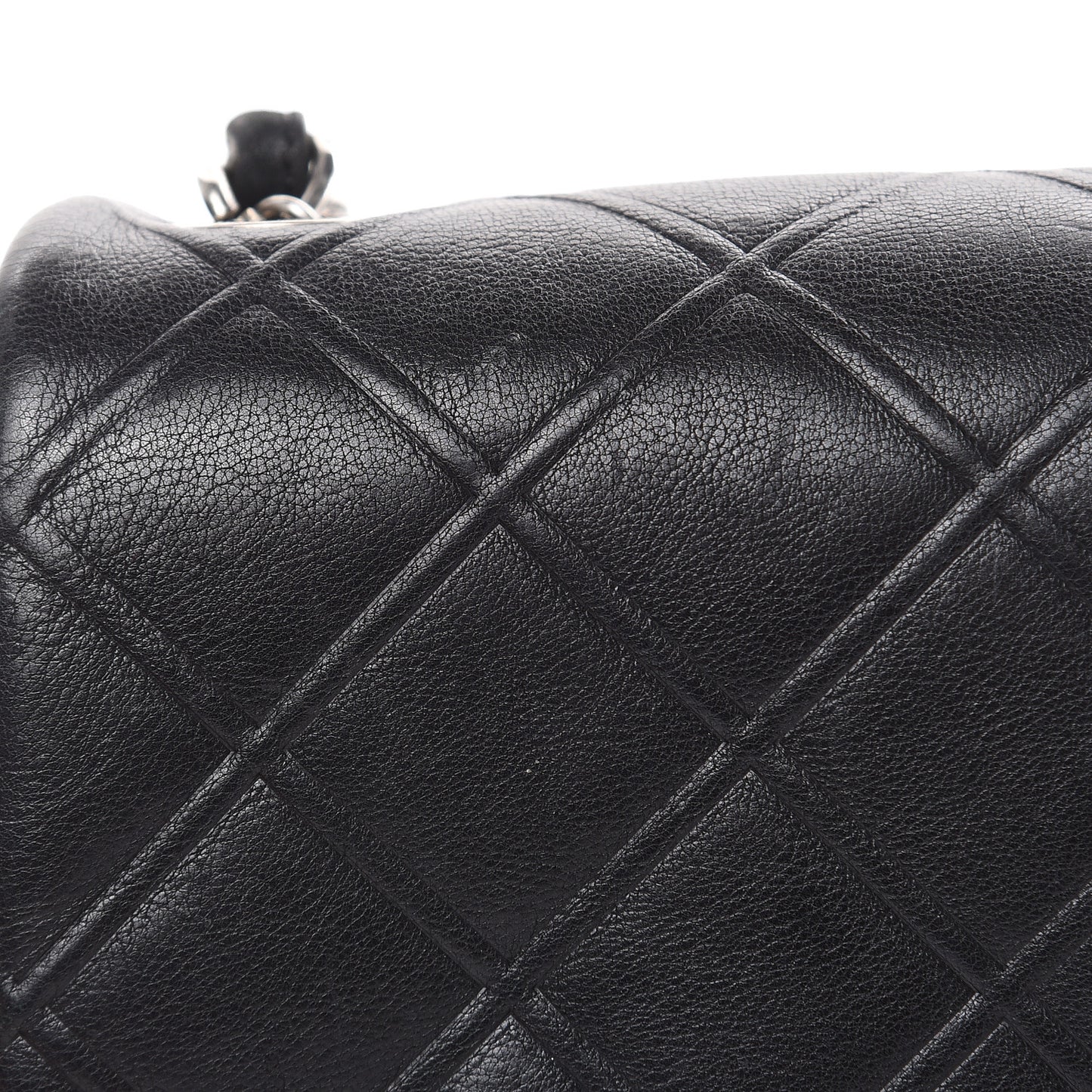 Calfskin Diamond Embossed New Chic Flap Black