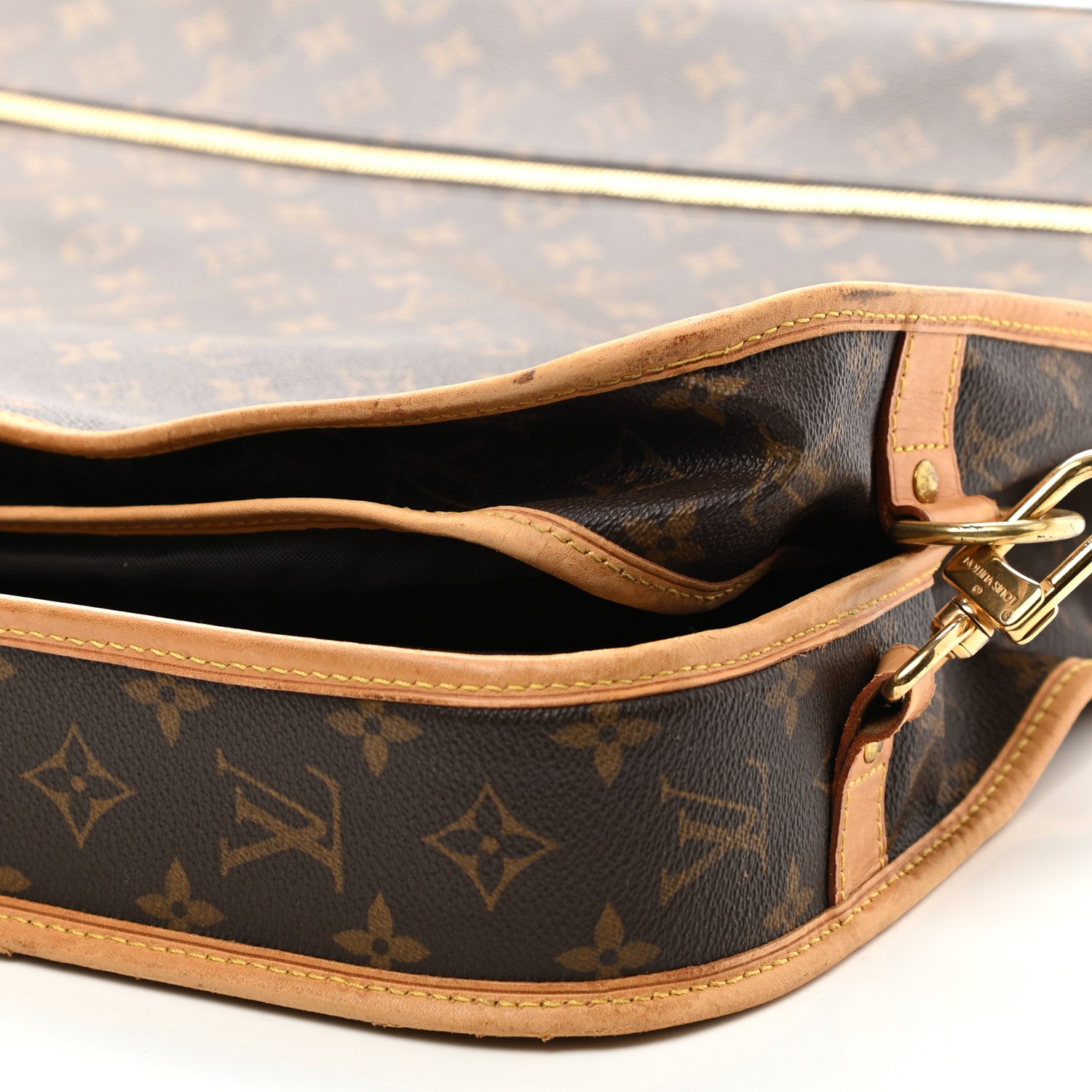 Louis Vuitton Monogram Garment Bag 3 Hangers 10 of 21