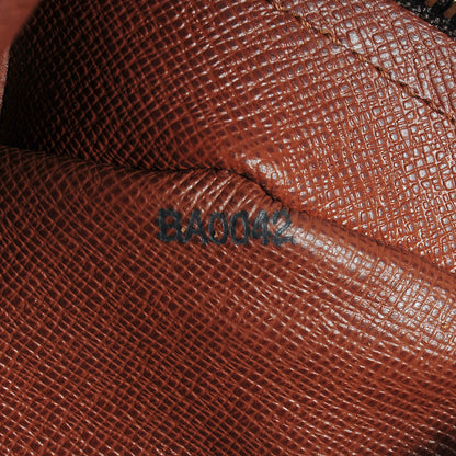 Louis Vuitton Monogram Blois 6 of 7