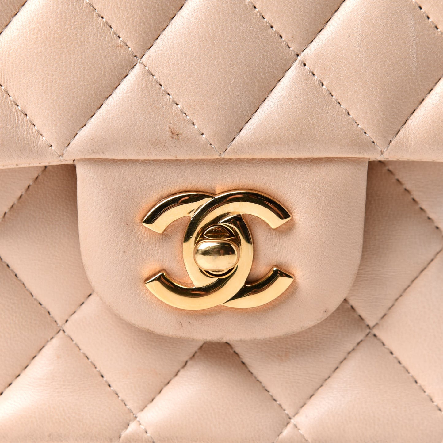 Lambskin Quilted Medium Double Flap Beige