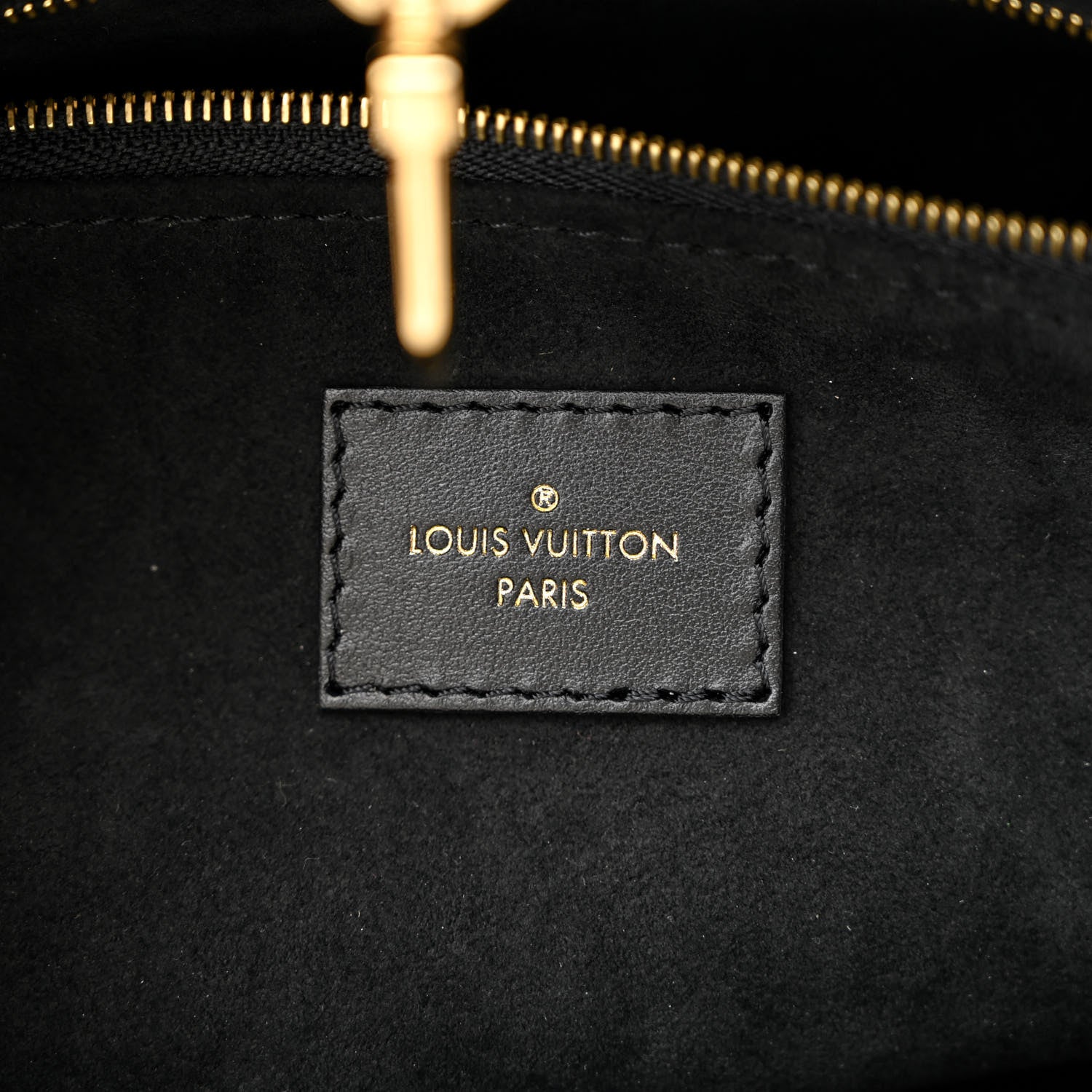 Louis Vuitton Empreinte Monogram Giant Onthego PM Black 6 of 10