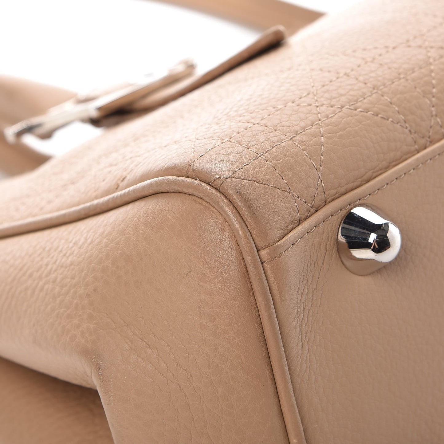 Calfskin Cannage Shoulder Bag Camel