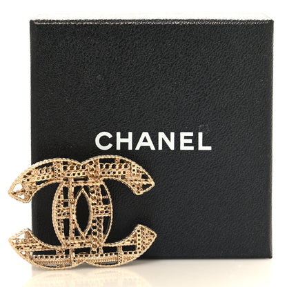 Chanel Metal CC Tweed Brooch Gold 4 of 4