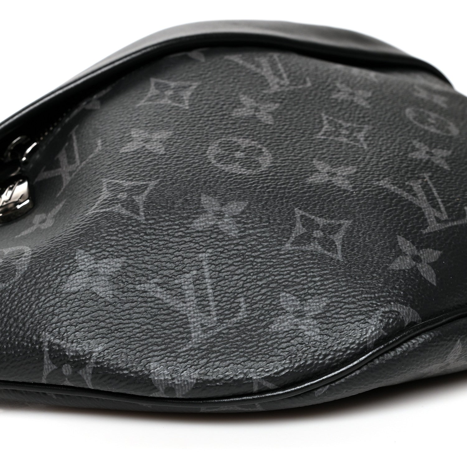 Louis Vuitton Monogram Eclipse Discovery Bumbag 9 of 10