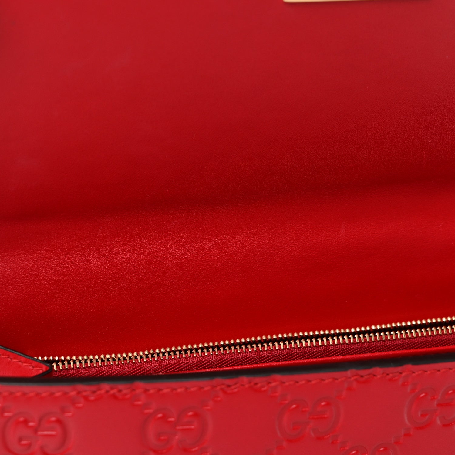 Gucci Guccissima Padlock Clutch Hibiscus Red 8 of 10