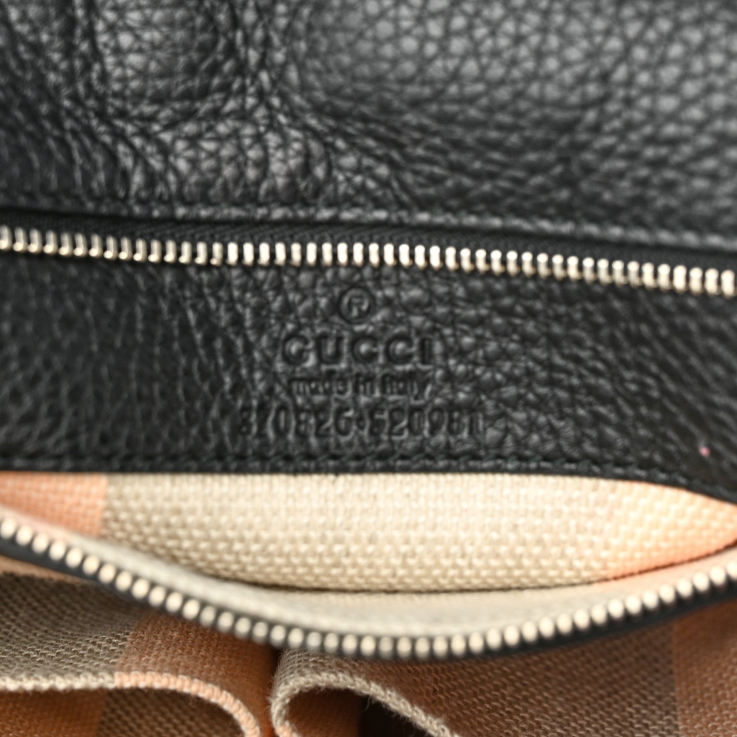 Gucci Pebbled Calfskin Medium Bamboo Daily Flap Shoulder Bag Black 4 of 8