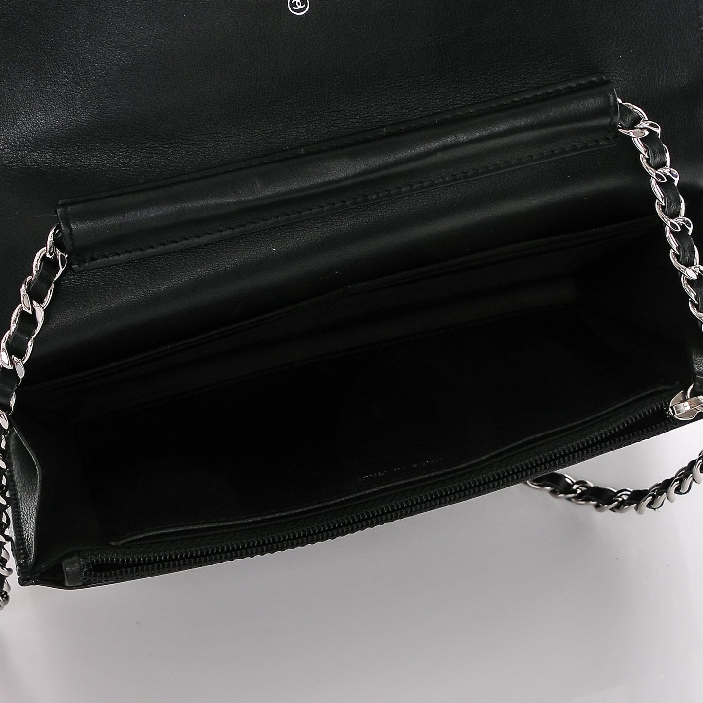 Patent Quilted Brilliant Wallet On Chain WOC Black
