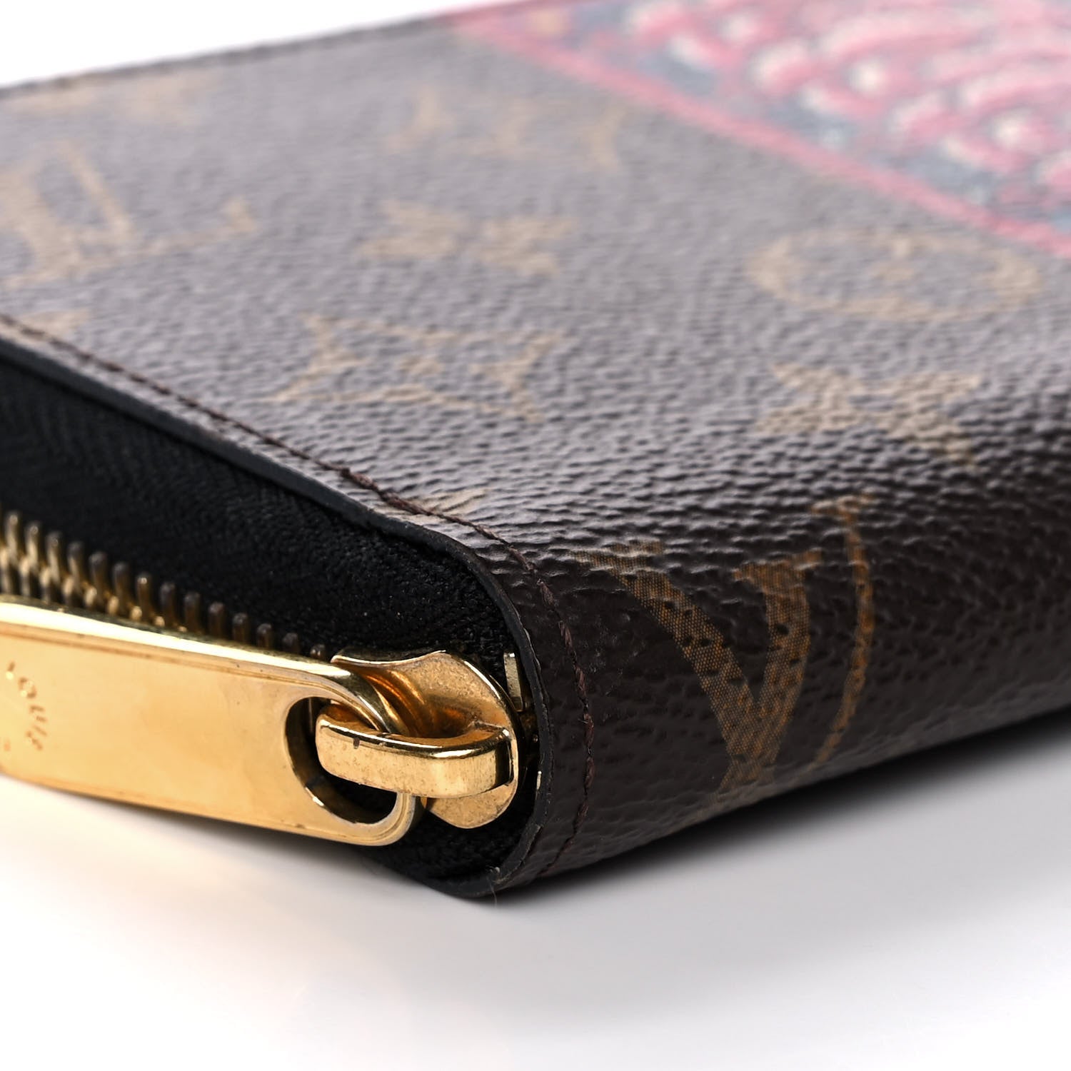 Louis Vuitton Monogram Kabuki Zippy Wallet 9 of 12