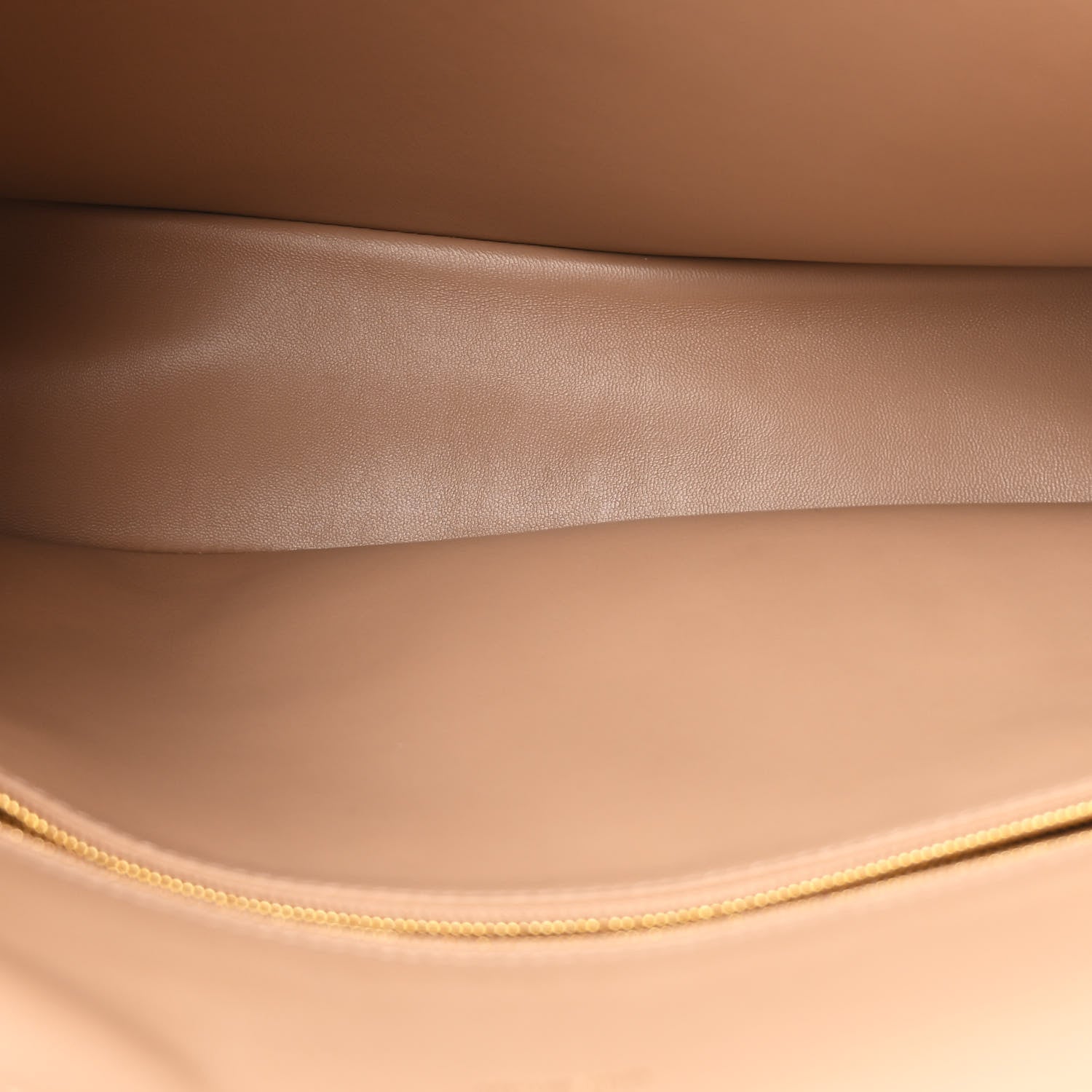 Balenciaga Natural Smooth Calfskin Medium Rodeo Top Handle Handbag Latte 6 of 12