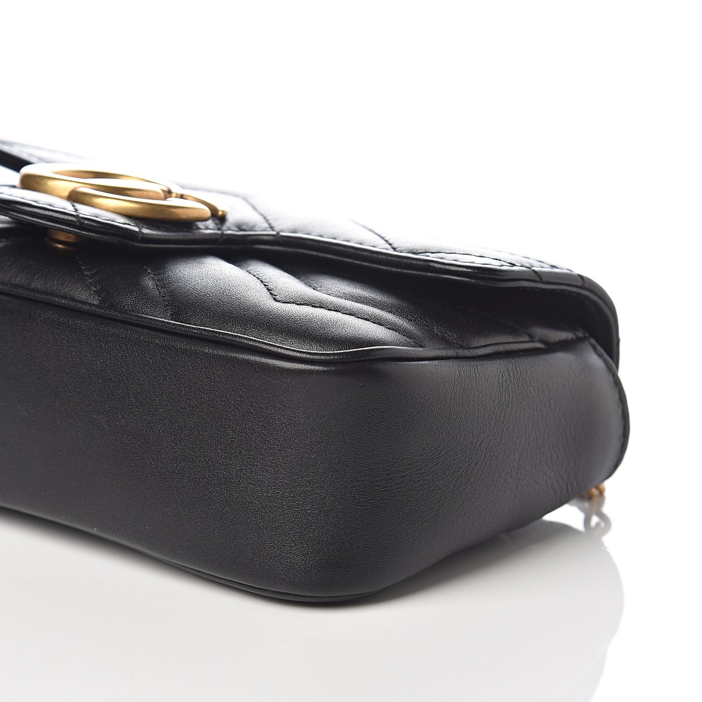 Calfskin Matelasse Super Mini GG Marmont Shoulder Bag Black