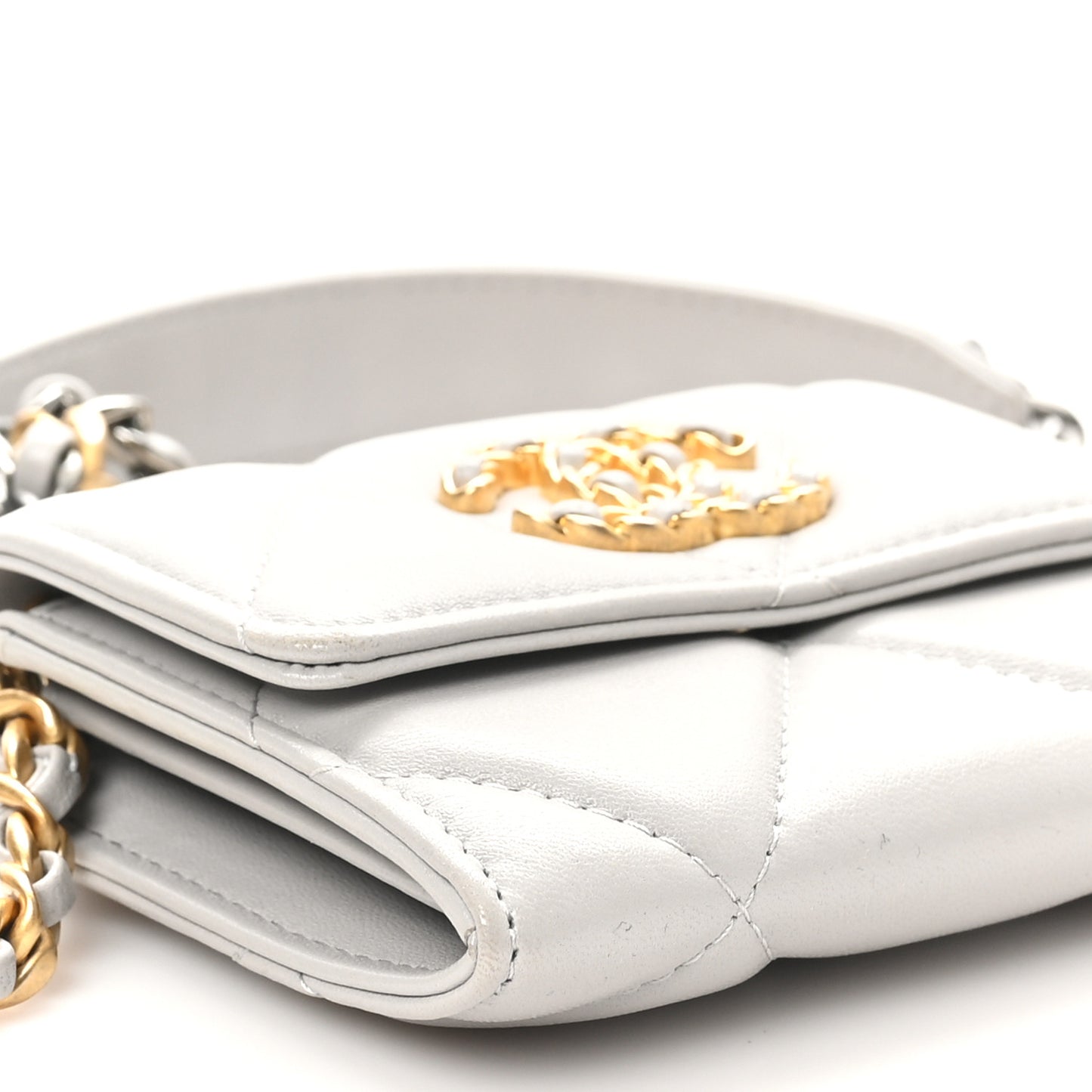 Lambskin Quilted Chanel 19 Flap Coin Purse With Chain Grey