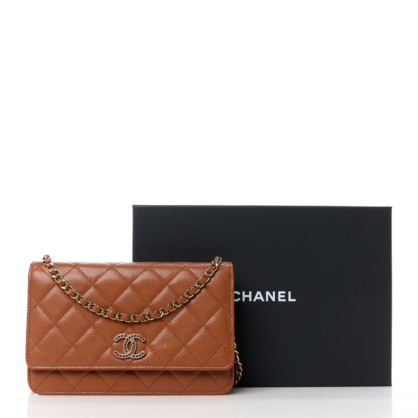 Shiny Caviar Quilted Strass Wallet On Chain WOC Light Brown