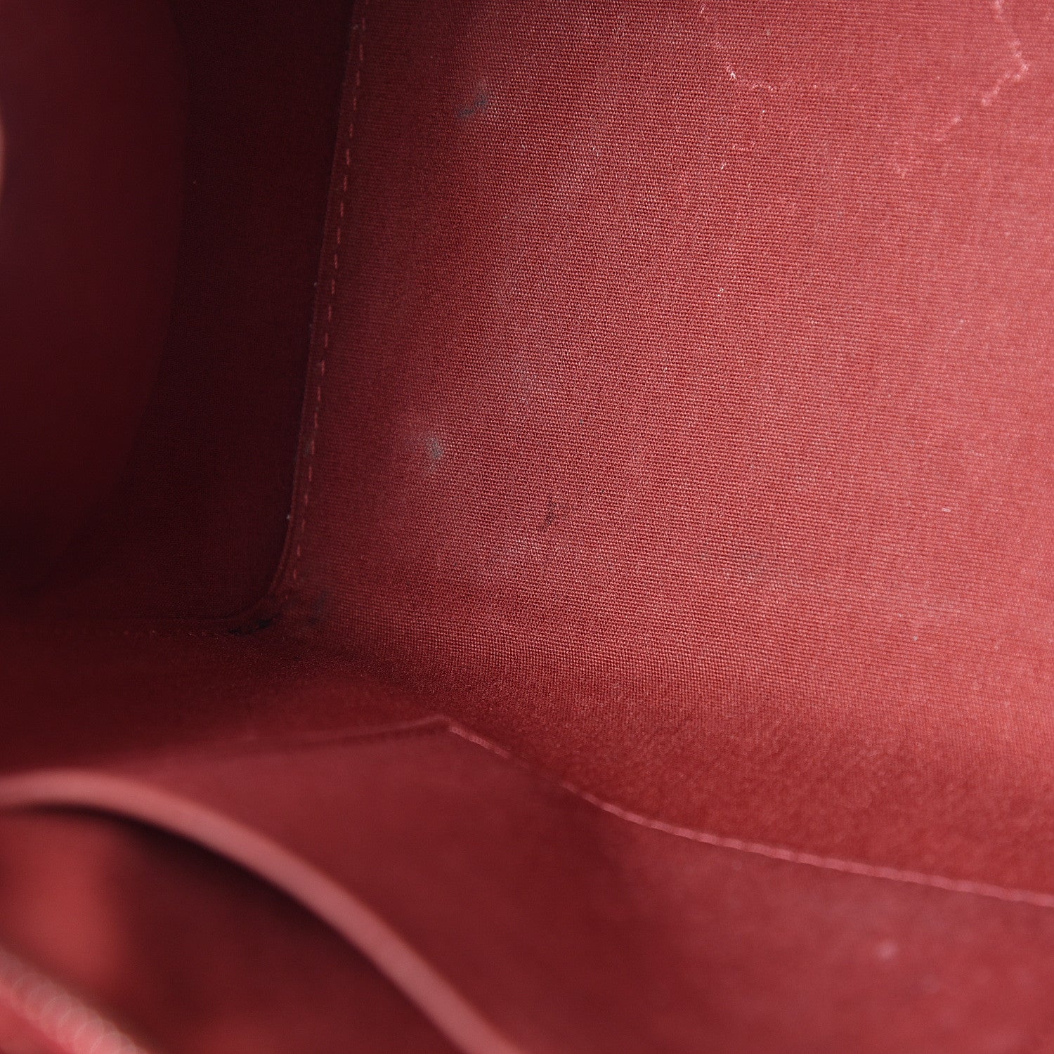 Louis Vuitton Epi Brea MM Rubis 12 of 21