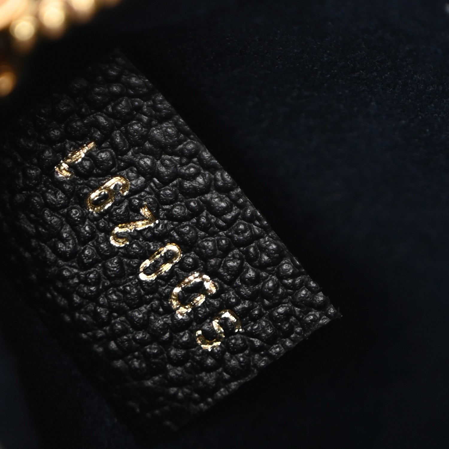 Louis Vuitton Empreinte Monogram Giant Neverfull MM Pochette Black