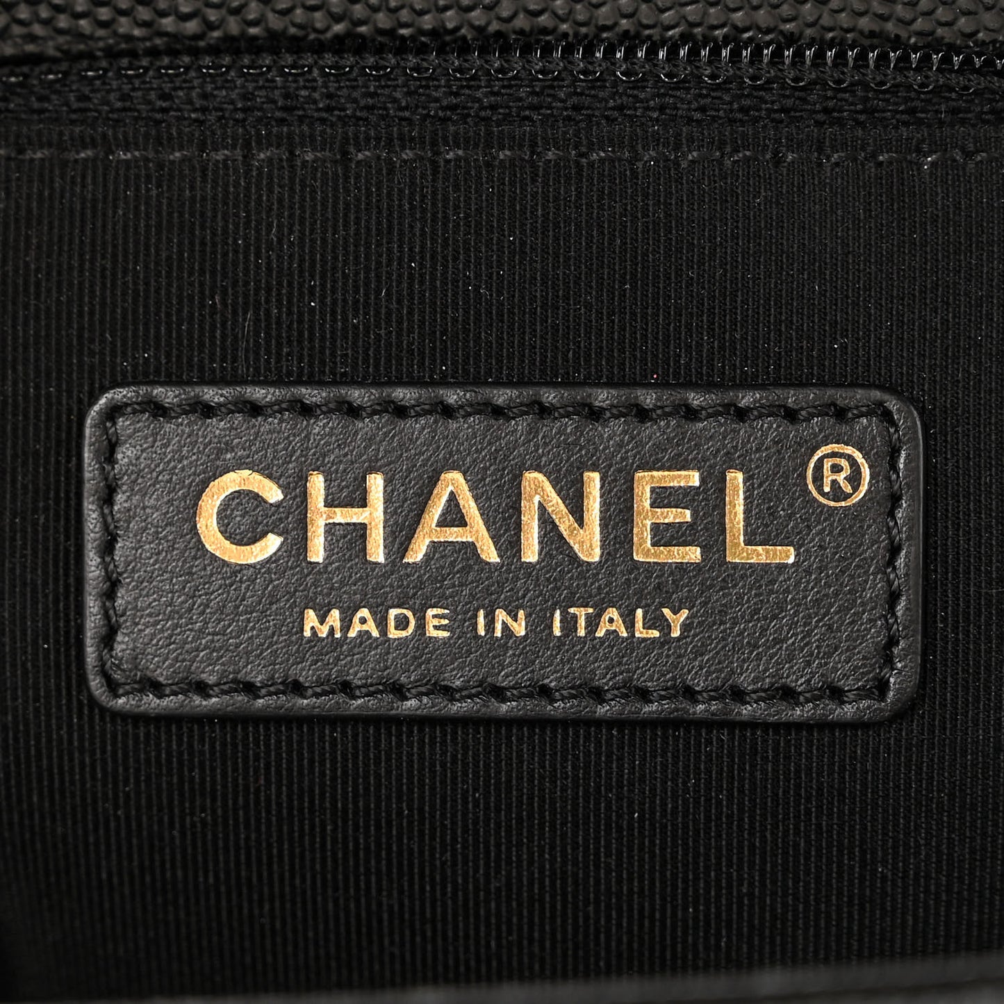 Caviar Quilted New Medium Boy Flap Black